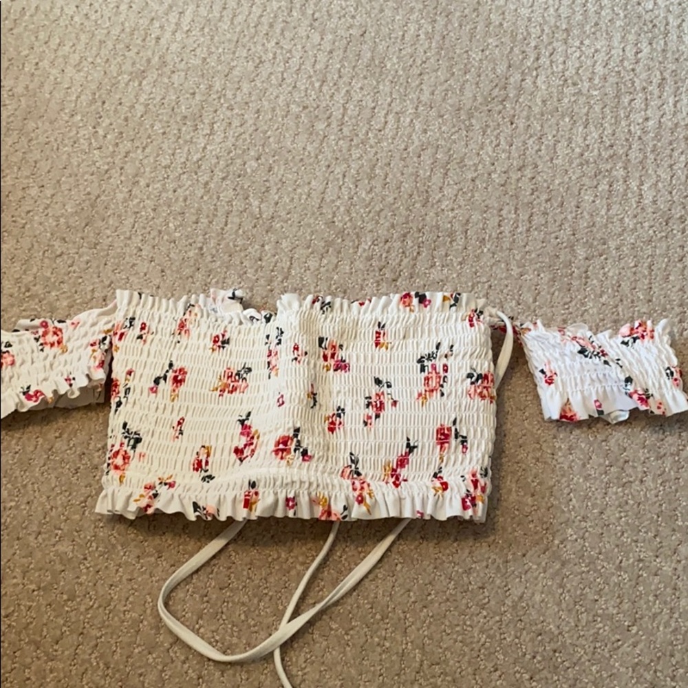Strapless off the shoulder bandeau bikini top